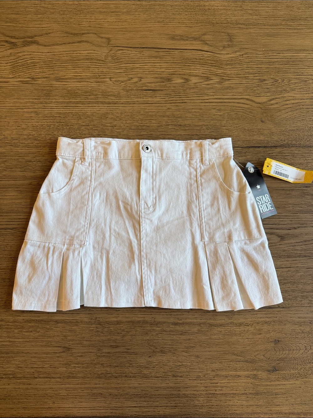 NWT Star Ride Girls' White Pleated Twill Skirt